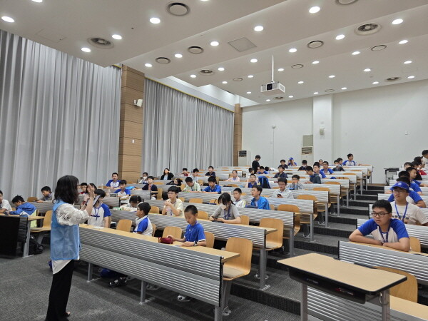 수학경시시험 개최 (인천대학교). 사진=인천관광공사 제공