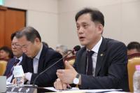 "XX 다 죽이네"…욕설한 김태규, 과방위 고발한다 