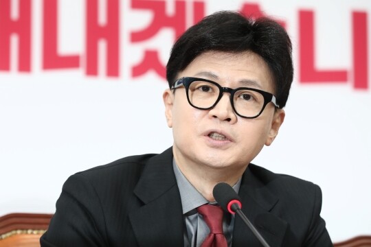 한동훈 국민의힘 대표는 자신이 법무부장관 시절 만들어진 이른바 '검수원복' 시행령 덕분에 이재명 더불어민주당 대표의 위증교사 사건 수사가 가능했다고 주장했다. 사진=박은숙 기자