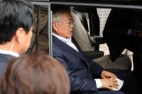 비상계엄 선포에 입 연 문재인 "민주주의 위기…국회가 나서야"