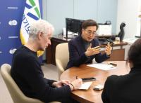 김동연 계엄 상황서 ‘도청 봉쇄’ 명령 거부했다