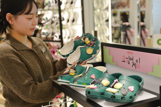 크록스 매장. 사진=롯데백화점 제공
