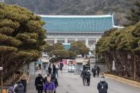 윤석열과 엇갈린 운명…'탄핵특수' 맞은 청와대 가보니