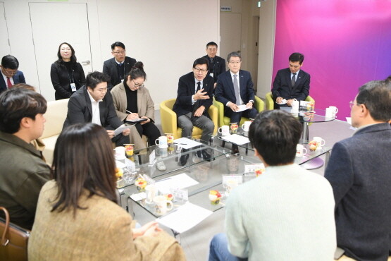 소상공인 민생 안정 간담회 장면. 사진=부산시 제공
