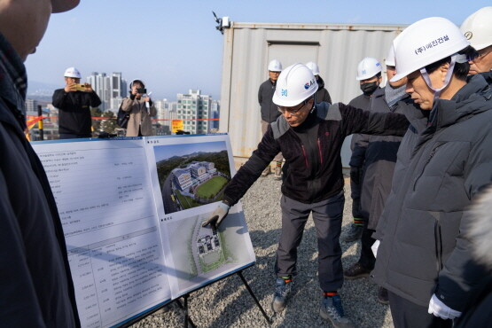 특수학교 점검 모습. 사진=부산교육청 제공