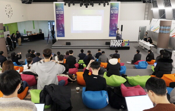 CES 2025 참가기업 간담회. 사진=인천경제청 제공