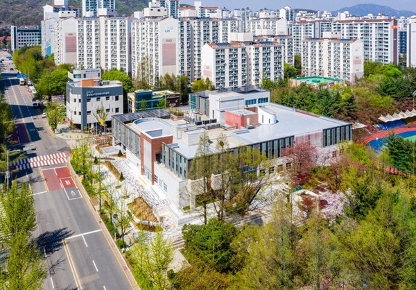 군포시 산본도서관 전경. 사진=군포시 제공
