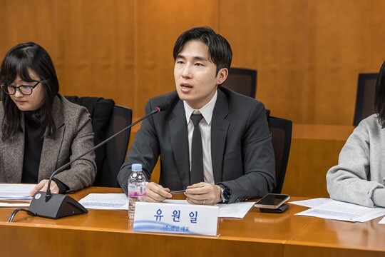 유원일 텐덤 대표가 2월 25일 오후 서울 중구 은행연합회관에서 열린 기술탈취 근절 프로젝트 간담회에서 발언하고 있다. 사진=최준필 기자