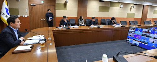 27일 김학홍 행정부지사 주재로 22개 부시장･부군수와 영상회의가 열리고 있다. 사진=경북도 제공