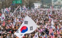 [르포] “목표는 국민의힘 해체”…3·1절 광화문·여의도·안국역 탄핵 찬반 집회 현장