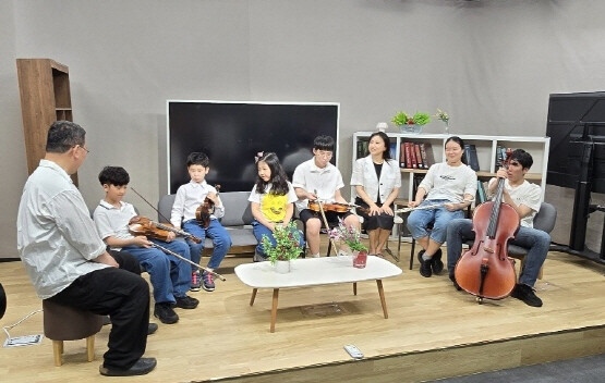 초·중등학교 발달장애인들로 구성된 ‘그린필하모니오케스트라’. 사진=온병원 제공