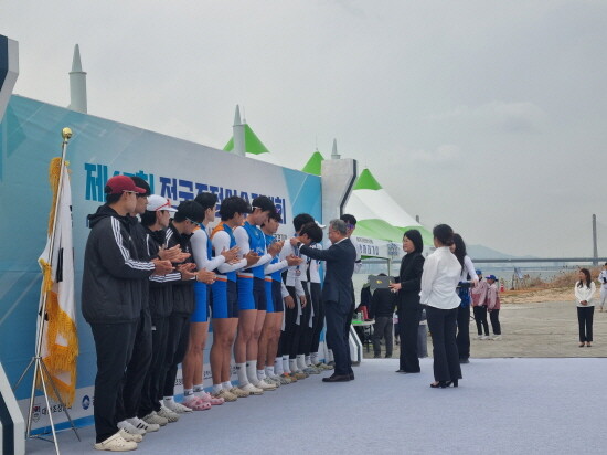 전국조정선수권대회 시상식 장면. 사진=김해시 제공