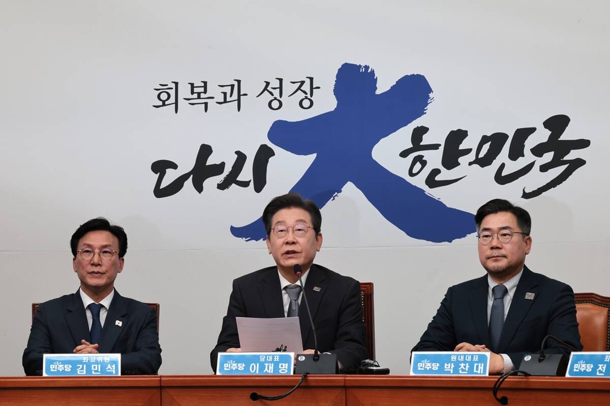 왼쪽부터 김민석 더불어민주당 최고위원, 이재명 대표, 박찬대 원내대표. 사진=박은숙 기자
