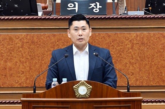 김지호 의정부시의원이 제336회 임시회에서 '경상북도 산불발생 시 김동근 시장 미국 출장에 대한 제언'에 대해 5분 자유발언을 했다. 사진=의정부시의회 제공