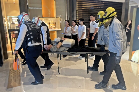 ‘민관합동 소방훈련’ 실시 모습. 사진=신세계 센텀시티 제공