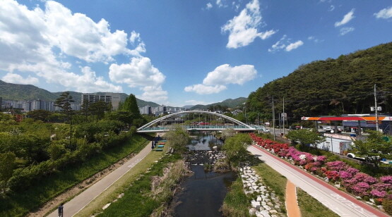 좌광천 지방정원 전경. 사진=기장군 제공