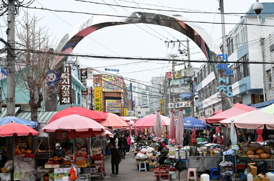 기장시장 입구. 사진=기장군 제공