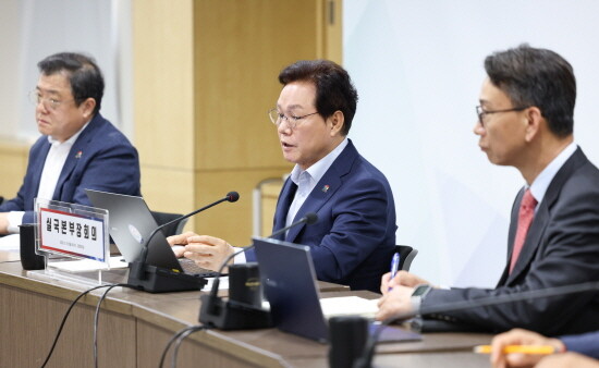 실국본부장회의 장면. 사진=경남도 제공