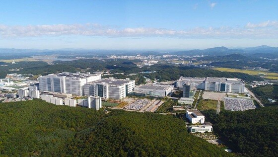 엘지(LG)디스플레이 산단 전경. 사진=파주시 제공