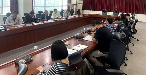 대구시가 '기업부설연구소-대학 1대1 R&D 협의체' 운영을 위한 사전 자문회의를 갖고 있다. 사진=대구시 제공