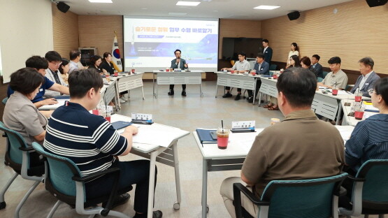 ‘청렴 간담회’ 장면. 사진=사천시 제공
