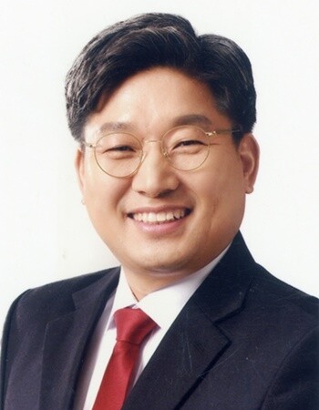 맑은한강보존주민연대 김주식 대표가 기고문을 통해 특별사법경찰관제 도입 필요성을 강조했다. 사진=국민건강보험공단 양평지사 제공