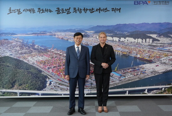 그단스크 항만공사 사장 방문 장면. 사진=BPA 제공