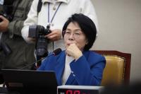돌려준다고 끝나나…최민희 딸 결혼식 축의금 논란 일파만파