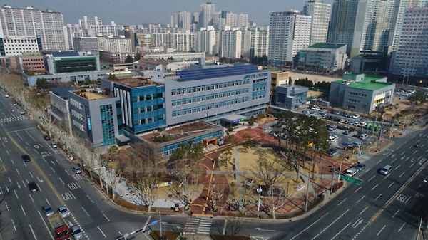 대구 북구청 전경.