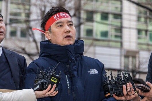 서울경찰청은 김세의 가로세로연구소 대표(사진)에 대한 집중 수사를 벌이고 있다. 유튜브 채널 '장사의신' 운영자 은현장 대표가 "김 대표에 대한 수사가 제대로 이뤄지지 않고 있다"고 폭로한 데 따른 조치다. 서울 강남경찰서 수사3과가 김 대표 사건 16건을 한꺼번에 처리하기로 했다. 사진=최준필 기자