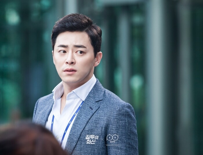 2016년 방송된 SBS 드라마 ‘질투의 화신’에서 조정석이 남성 유방암 환자로 출연해 화제가 됐다. 사진=SBS 제공