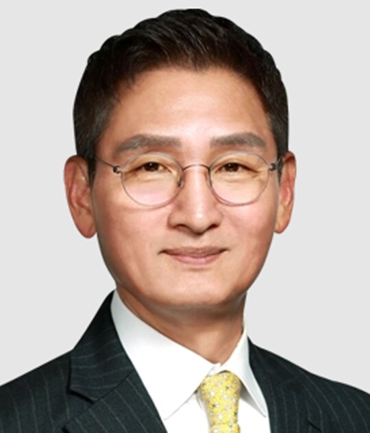 이재명 대통령이 '관봉권 띠지 폐기 의혹 및 쿠팡 퇴직금 불기소 외압 의혹 진상규명'을 위한 특별검사로 안권섭 법무법인 대륜 대표 변호사(60·사법연수원 25기)를 임명했다. 사진=연합뉴스