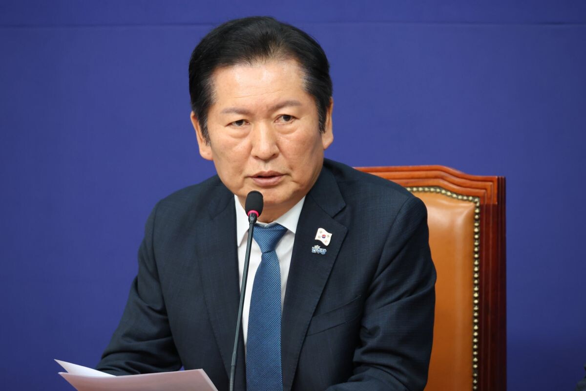 정청래 대표가 17일 국회에서 열린 최고위원회의에서 발언하고 있다. 사진=박은숙 기자