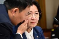 벌써부터 후끈…추미애 '경기도지사 도전' 둘러싼 여야 셈법