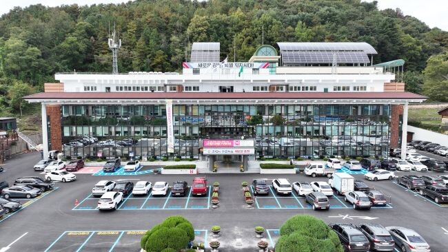 홍천군청 전경. 사진제공=홍천군