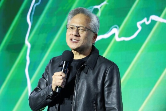 젠슨 황 엔비디아 최고경영자(CEO)가 지난 10월 30일 서울 강남구 코엑스에서 열린 엔비디아 지포스 게이머 페스티벌에 참석해 연설하고 있다. 사진=박정훈 기자