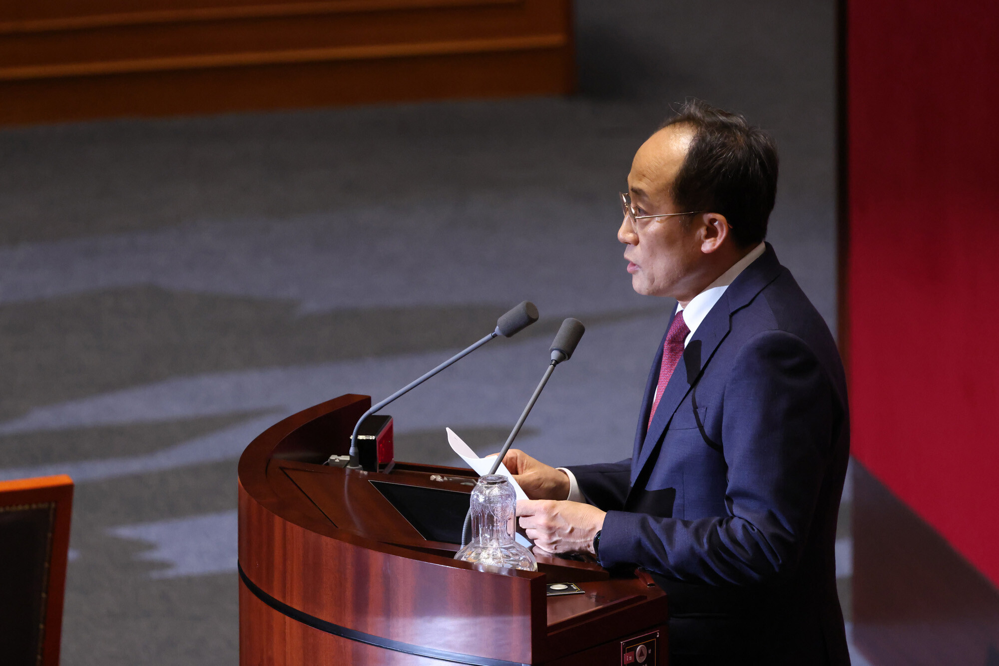 11월 27일 국회 본회의장에서 체포동의안 표결 직전 신상발언하는 추경호 국민의힘 의원. 사진=박은숙 기자