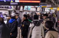 서울지하철 노조, 12월 1일부터 ‘준법 운행’…출퇴근길 혼잡 우려
