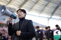 퇴장·패스미스에 1년 농사 '와르르'…승격 실패 수원 삼성