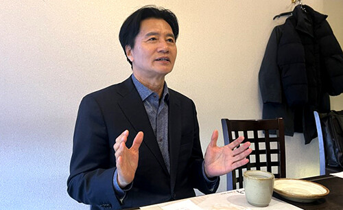 심학봉 전 의원은 9일 경북 구미시 한 식당에서 기자들과 오찬 간담회를 갖고 있다. 사진=최창현 기자