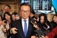 '통일교 금품수수 의혹' 전재수 전 장관, 19일 첫 경찰출석 "금품수수, 결단코 없어"