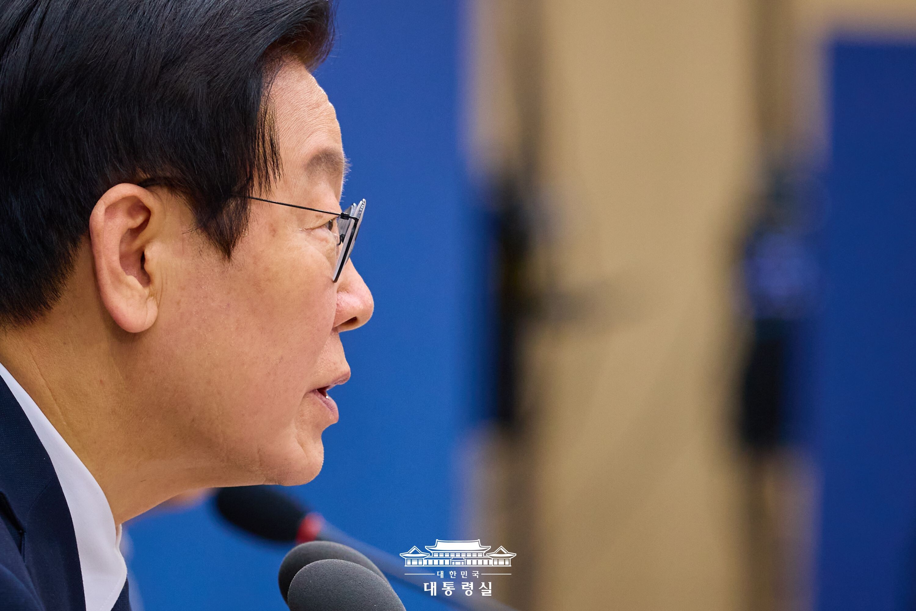 2025년 12월 18일 이재명 대통령은 이날 대전·충남 국회의원과 오찬 간담회에서 “대전광역시와 충청남도를 통합해 2026년 6월 지방선거에서 통합 지자체장을 선출하자”고 제안했다. 사진=대통령실 제공