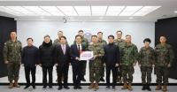 국민의힘 ‘대안과 미래’ 특전사 찾아 “계엄으로 군 상처…사과 드린다”