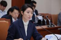강선우, 공천헌금 의혹 재차 부인 "초선 의원 미흡함 있었다"
