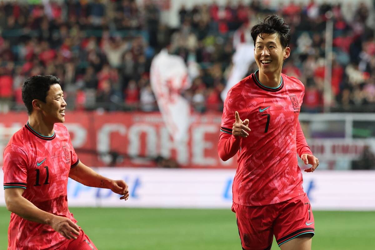 오는 6월 개막을 앞둔 2026 FIFA 북중미 월드컵은 30대 중반으로 접어드는 손흥민(오른쪽)에게 마지막 월드컵 무대가 될 수 있다. 사진=연합뉴스