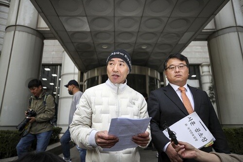 ‘서해 공무원 피격 사건’의 유족 이래진 씨가 정성호 법무부장관을 상대로 국가인권위원회에 진정을 제기할 예정이다. 사진 = 이종현 기자