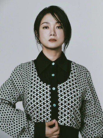 매니저 갑질 의혹과 불법 의료행위 논란으로 방송 활동을 중단한 개그우먼 박내래 씨가 이번엔 탈세 의혹에 휩싸였다. 사진 = 앤파크