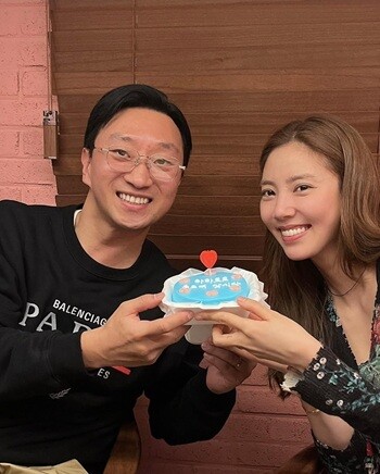 가수 겸 배우 손담비가 자신의 시동생의 성폭행 범죄 이력과 관련해 뉴스 댓글을 남긴 네티즌들을 고소한 데에 대한 입장을 밝혔다. 사진=손담비 인스타그램 캡처