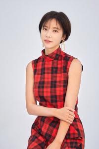 "황정음, 어쩌다가…" 43억 횡령→미등록 기획사 운영→소속사 '손절'까지
