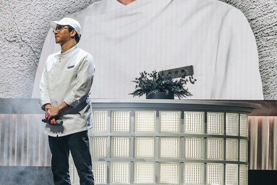 ‘넷플릭스 흑백요리사: 요리 계급 전쟁 시즌 2’에서 히든 백수저로 재도전에 나섰던 ‘조림인간’ 최강록(47)이 최후의 1인이 됐다. 사진=넷플릭스 제공